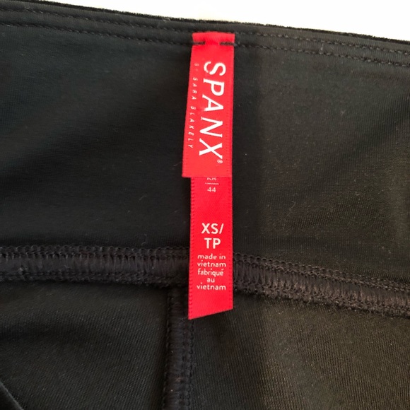 SPANX Velvet Leggings size XS - Picture 5 of 8